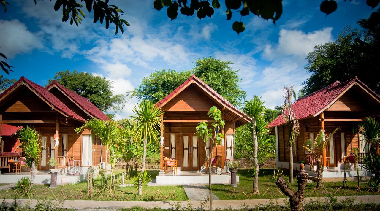 Timbool Bungalow Ped Eksteriør billede